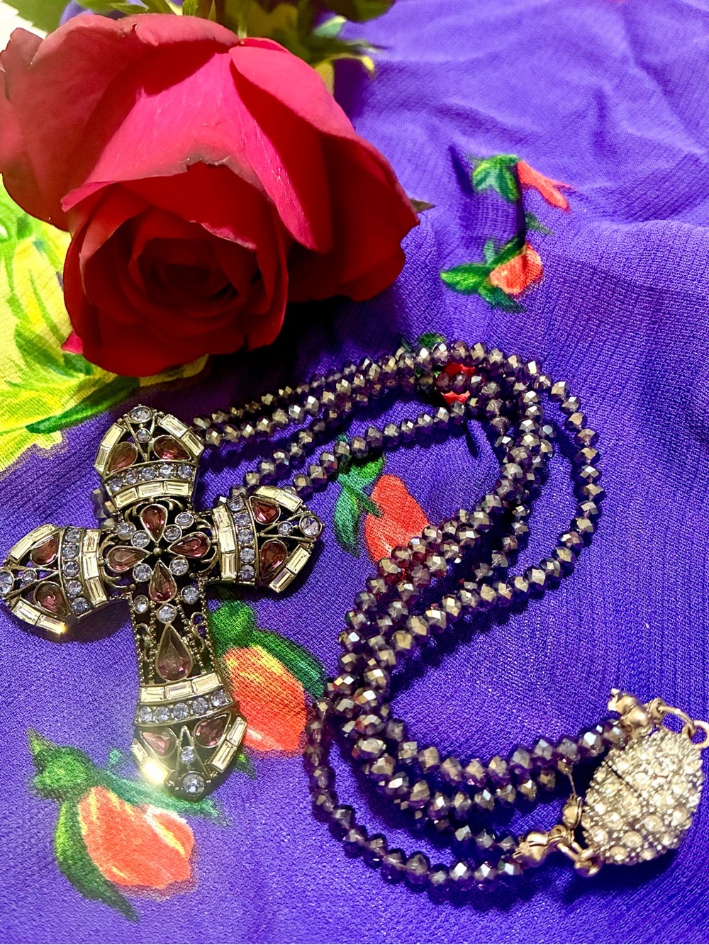 Real Collectibles by Adrienne Purple & Fuchsia Cross Pendant, crystal strand. - Picture 4 of 6
